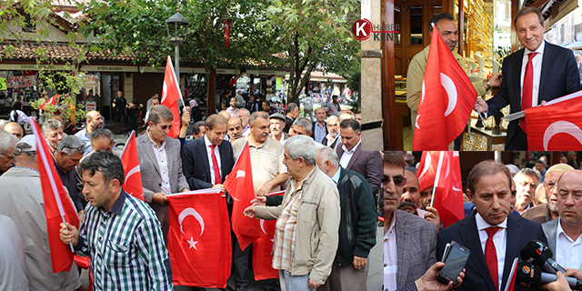 Konya’da Barış Pınarı Harekatı’na Türk bayraklı destek