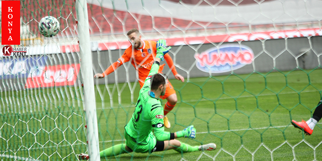Süper Lig: Konyaspor: 0 - Medipol Başakşehir 0 (Maç devam ediyor)