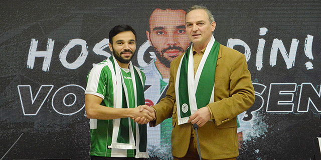 Volkan Şen, Konyaspor'la imzayı attı