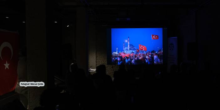 ‘Hilal ve Yıldız’ Fotoğraf Sunumu Beğeni Topladı