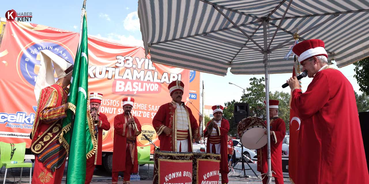 8agus-celikkayalar-kutlama4.jpg