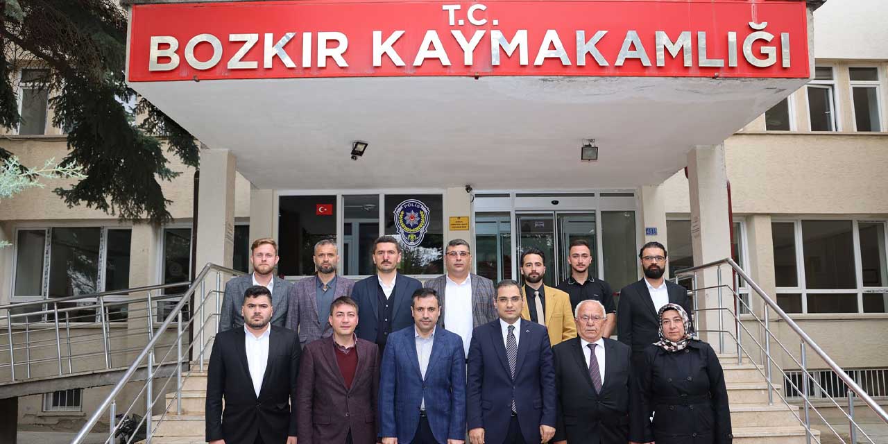 1mays-ak-parti10.jpg
