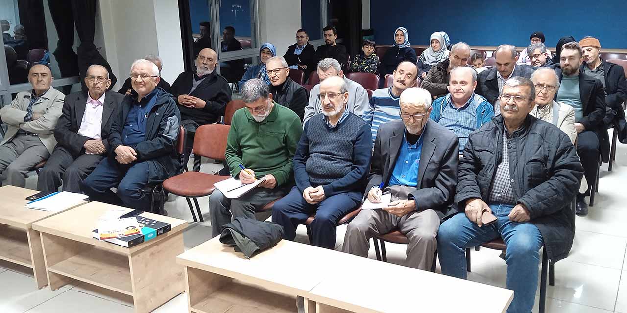 30nis-bekir-sahin-aydinlar-ocagi2.jpg
