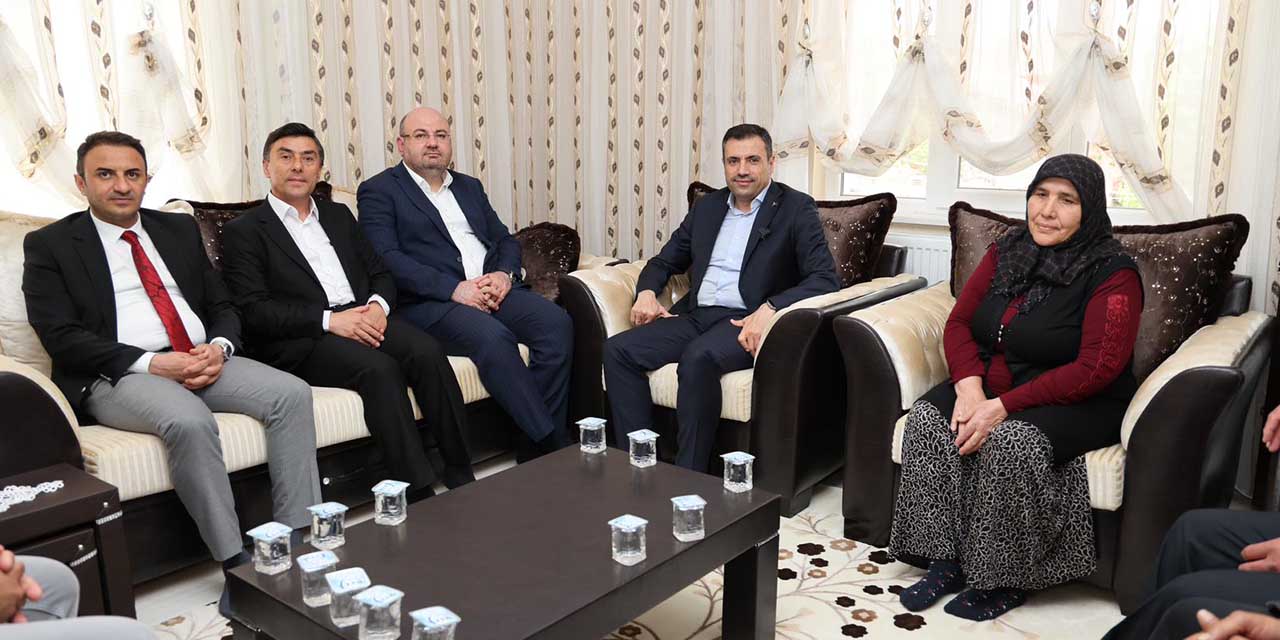 11mays-ak-parti-yunak5.jpg
