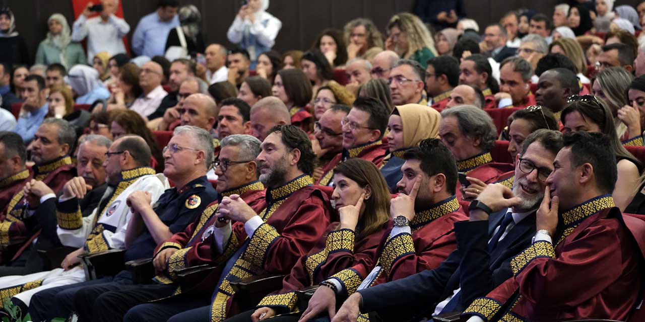 3tem-semih-mezuniyet12.jpg