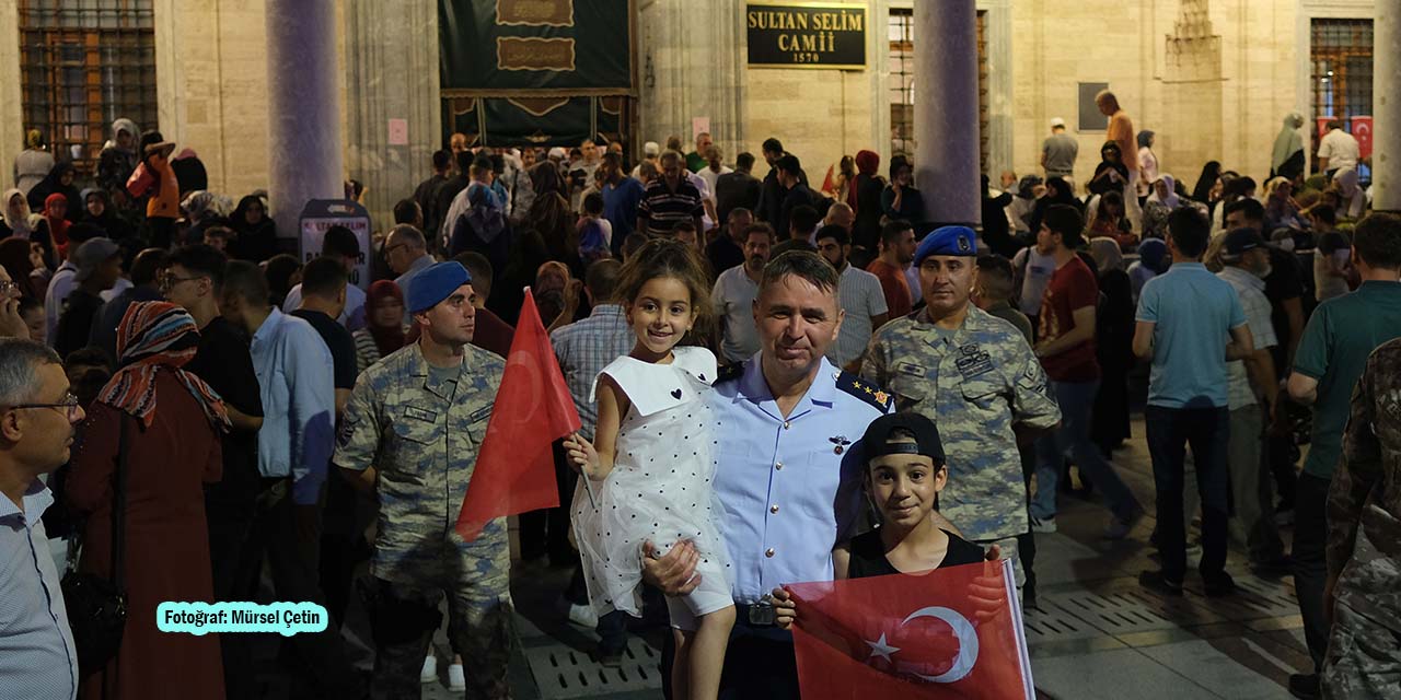 15tem-kutlamalar7.jpg