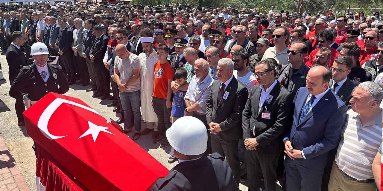 25tem-orman-yangin-sehit2.jpg