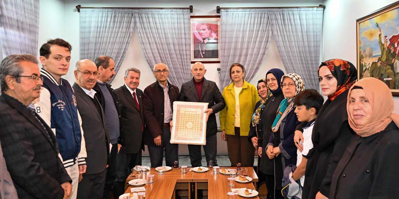 4mays-emniyet-mudu-sehit-aileleri2.jpg