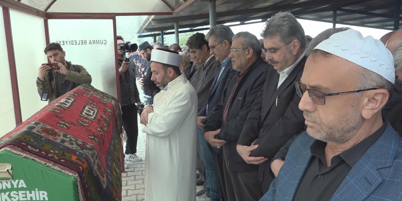 24mays-recep-konuk-cenaze2.jpg
