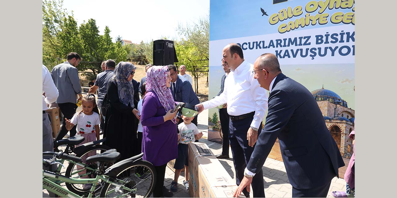27agus-buyuksehir-bisiklet2.jpg