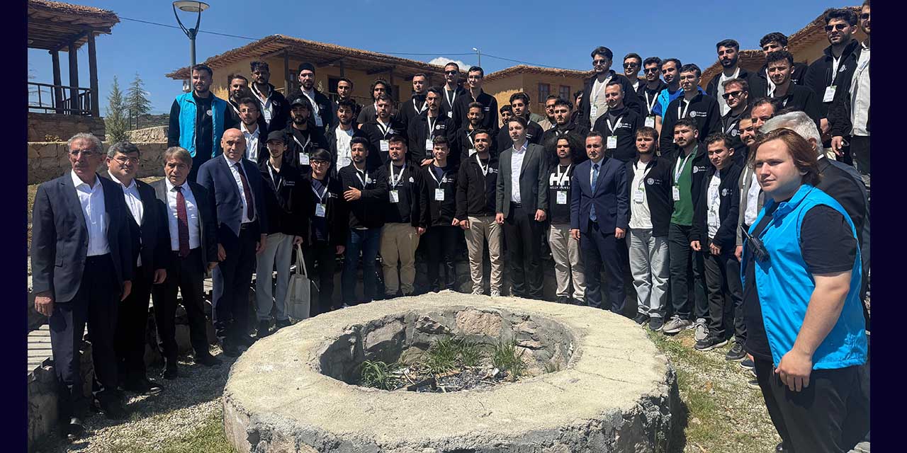 4eyl-kgtun-tarim2.jpg