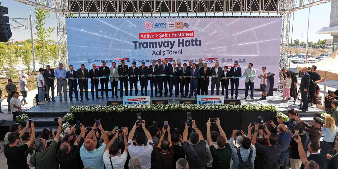 9eyl-tramvay-hatti-acilis3.jpg