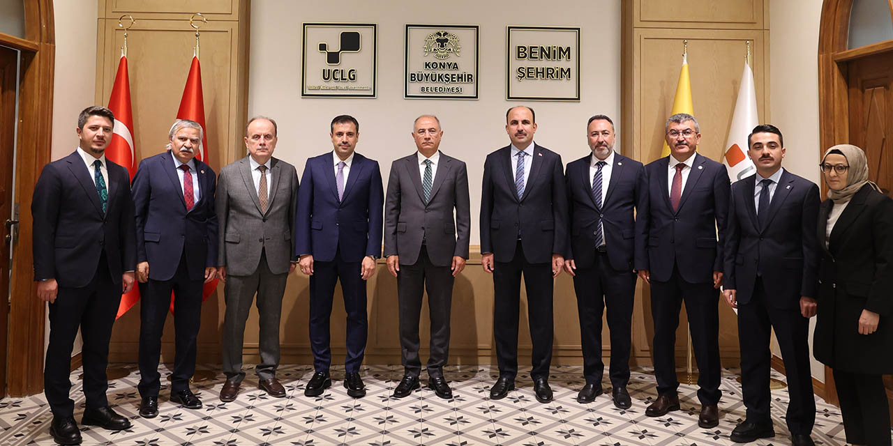 26eyl-ak-parti-efkan-ala4.jpg