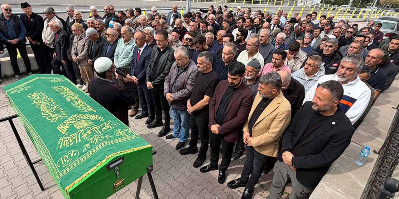 12ekm-kemal-soylu-cenaze2.jpg