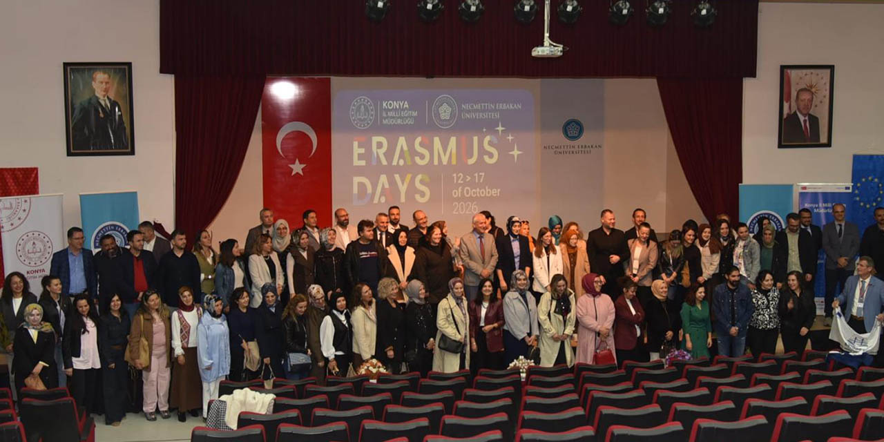 15ekm-mem-erasmus2.jpg