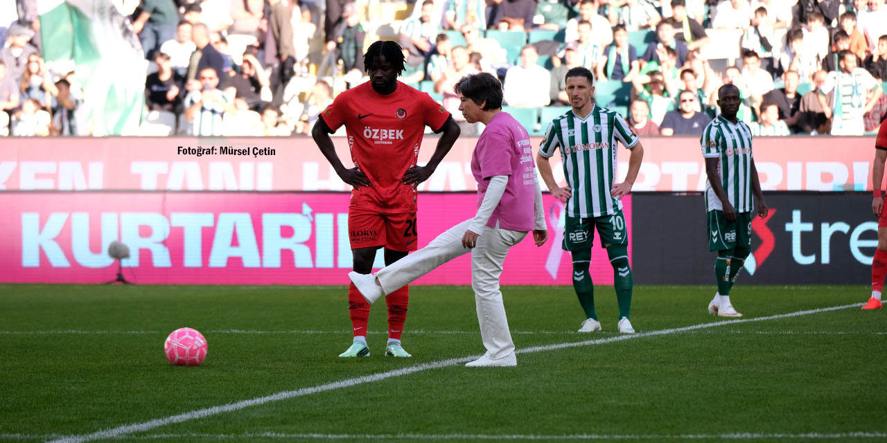 25ekm-meme-kanseri-konyaspor3.jpg