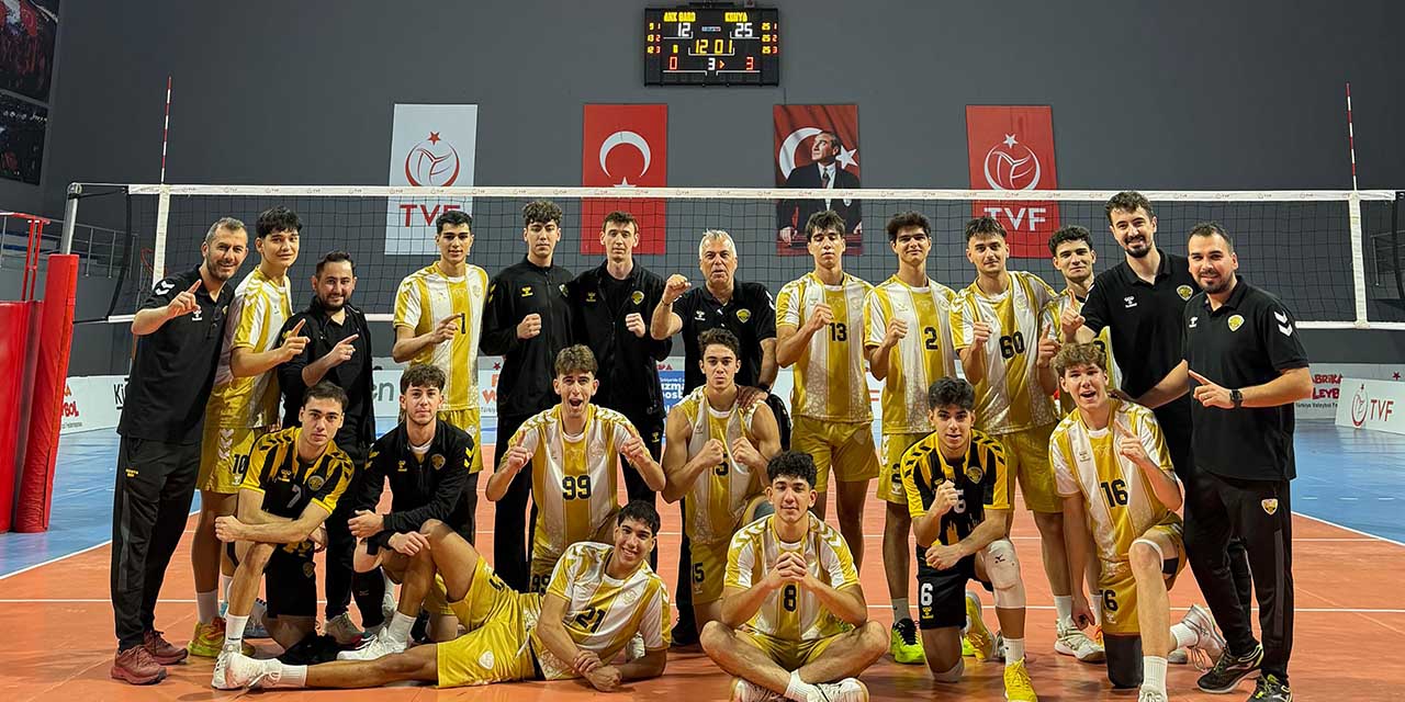 26ekm-voleybol-buyuksehir2.jpg